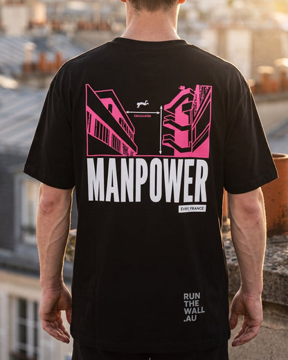 MANPOWER Spot Tee, black, print close-up